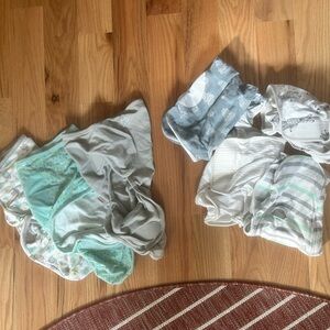 7 Velcro swaddle bundle - SwaddleMe & Aden